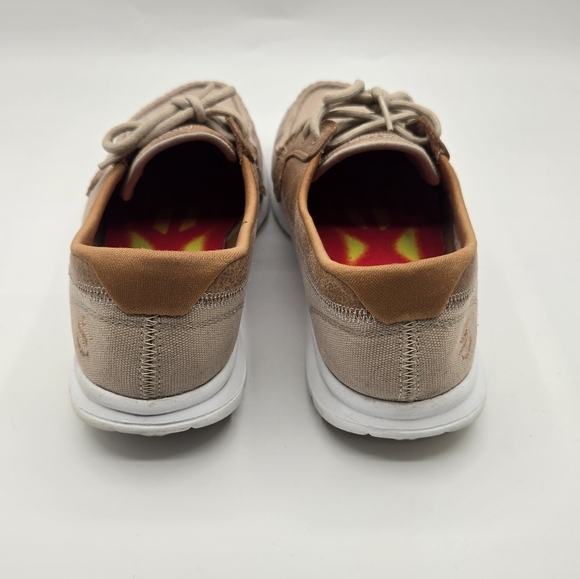 Skechers | Tan Goga Max Boat Shoes Size 8.5 - Picture 3 of 9